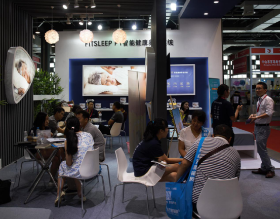 上海養(yǎng)老展 格蘭莫爾攜智能健康養(yǎng)老系統(tǒng)登陸(圖4)