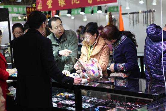 第六屆山東文博會(huì) 珠寶玉石展區(qū)有亮點(diǎn)(圖1)