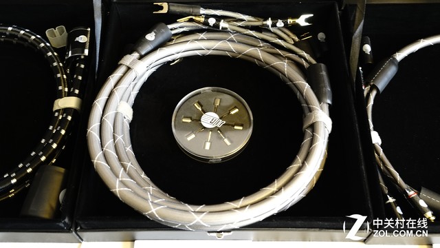 北京音響展 藍(lán)正電子展出多款HiFi線材 