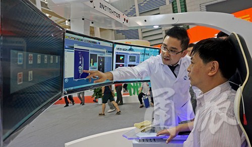 多功能育嬰箱、管道機(jī)器人…快來會展中心看高科“尖貨”